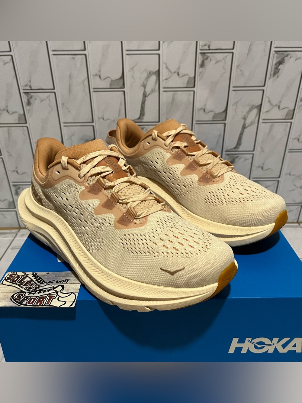 New Hoka One One Kawana 2 Running Training Walking Shoes Cream White Womens - Picture 3 of 13